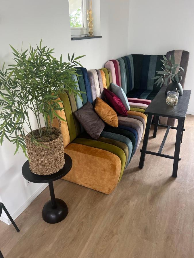 Plassenzicht Logies & Sloepverhuur Loosdrecht Exterior foto